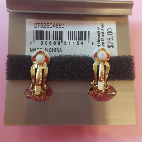 Carolee Lux clip-on earrings - Picture 3 of 3